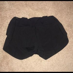 lululemon black speed up short✨